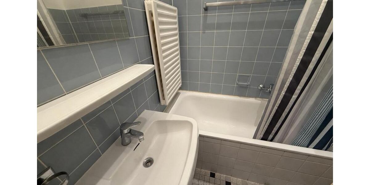 Etagenwohnung Düsseldorf Stadtbezirk 5 - 1 Zimmer, 24 m&sup2;, 85.000&euro; | Angebot:26765863