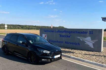 Ford Focus 84.000 km 16.700 &euro; Köln 50672