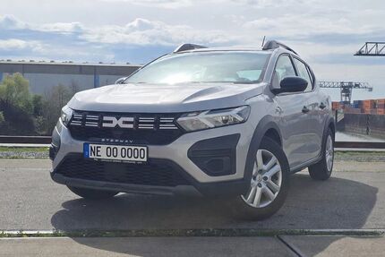 Dacia Sandero 105.000 km 12.000 &euro; Kaarst 41564