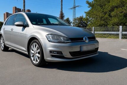 VW Golf 88.000 km 13.999 &euro; Köln 50827