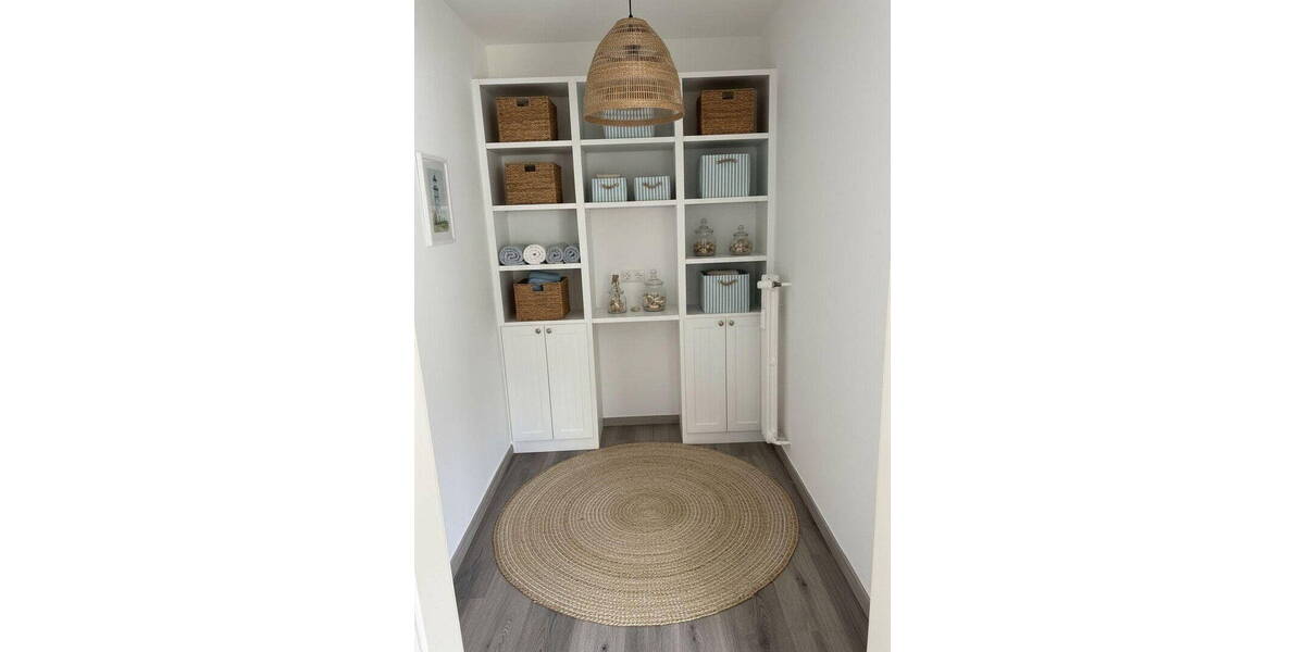Etagenwohnung Düsseldorf Oberkassel - 2 Zimmer, 110 m&sup2;, 1.691&euro; | Angebot:26329682