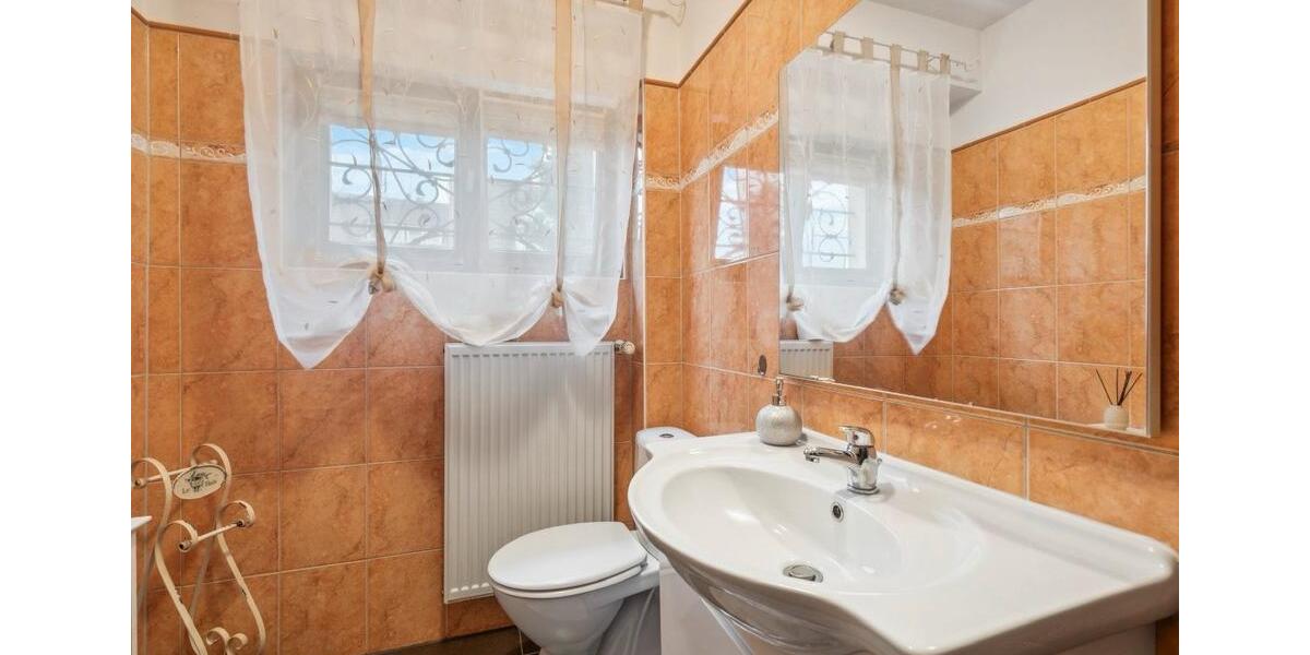 Einfamilienhaus Bergisch Gladbach Paffrath - 6.5 Zimmer, 168 m&sup2;, 469.000&euro; | Angebot:26803536