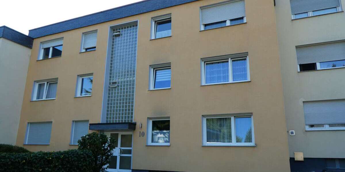 Etagenwohnung Solingen - 2 Zimmer, 90 m&sup2;, 860&euro; | Angebot:26171230