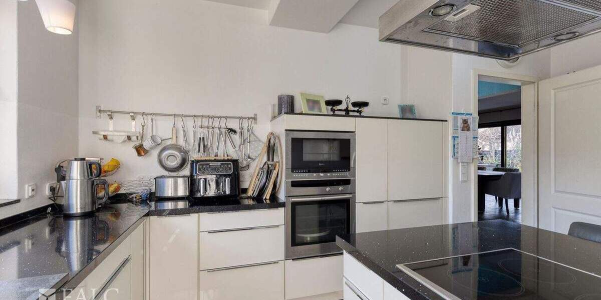 Gewerbeobjekt Pulheim - 7 Zimmer, 123 m&sup2;, 1.199.000&euro; | Angebot:25696526