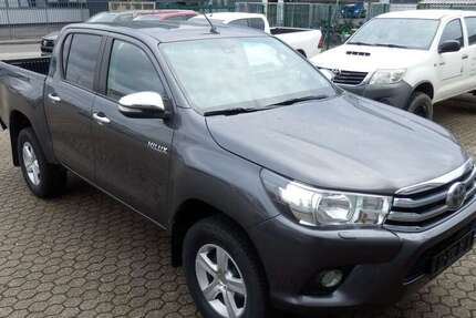 Toyota Hilux 189.960 km 21.990 &euro; Bergisch Gladbach 51469