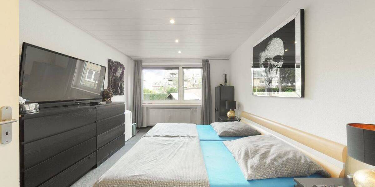 Etagenwohnung Düsseldorf Lierenfeld - 3 Zimmer, 81 m&sup2;, 279.000&euro; | Angebot:26260957