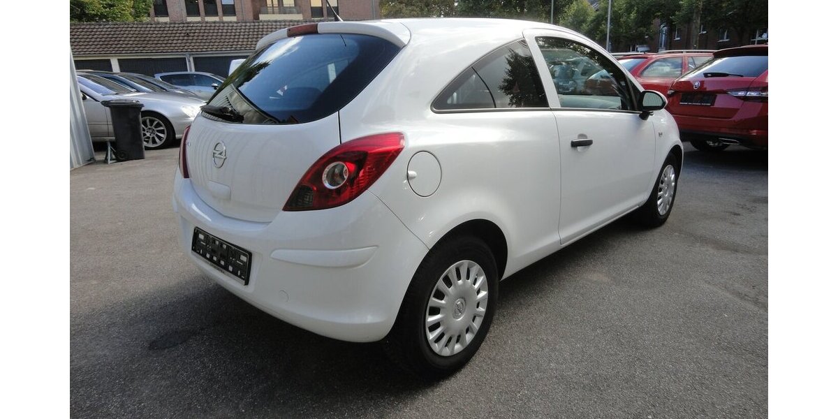 Opel Corsa Selection Klima Kette+TÜV neu S.heft 179.000 km 3.700 &euro; Neuss 41462