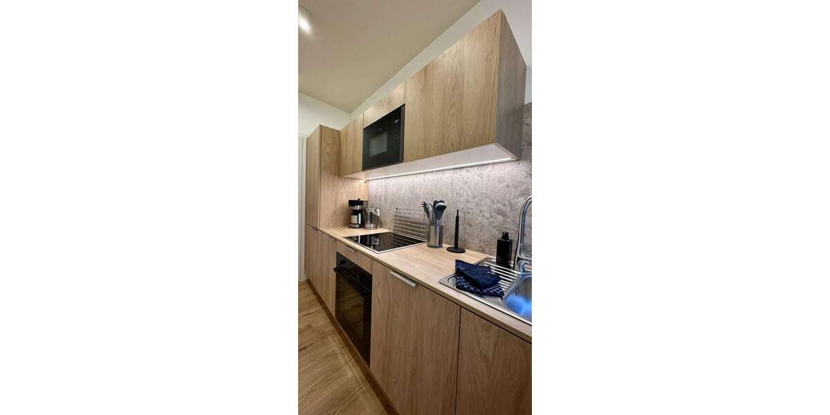 Etagenwohnung Düsseldorf Friedrichstadt - 1 Zimmer, 38 m&sup2;, 990&euro; | Angebot:26837029