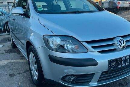 VW Golf 118.345 km 3.100 &euro; Wuppertal 42279