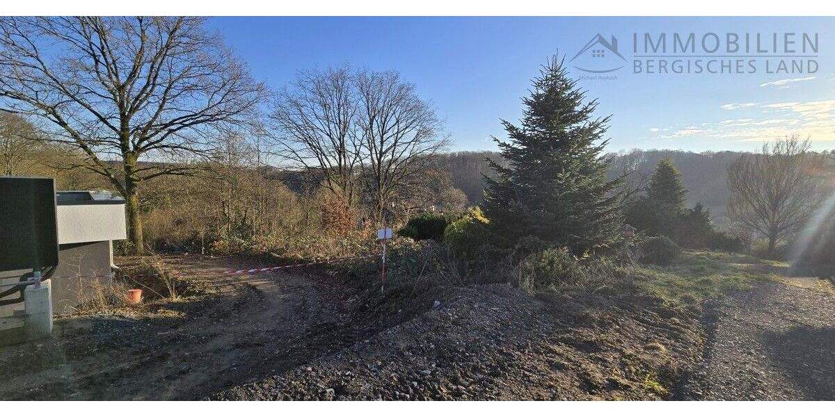 Grundstück Hückeswagen Innenstadt - 210.000&euro; | Angebot:25775508