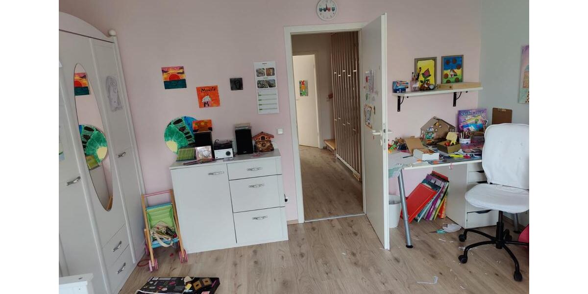 Reihenhaus Frechen - 4 Zimmer, 120 m&sup2;, 2.000&euro; | Angebot:26135309