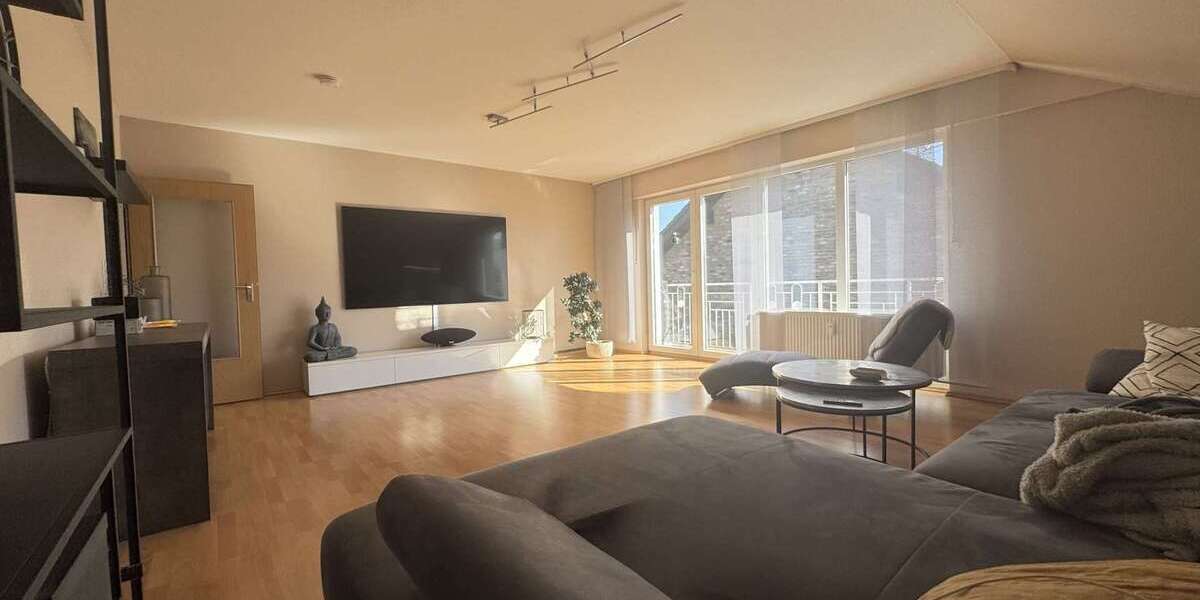 Etagenwohnung Leverkusen-Lützenkirchen Lützenkirchen - 2 Zimmer, 82 m&sup2;, 850&euro; | Angebot:26790056