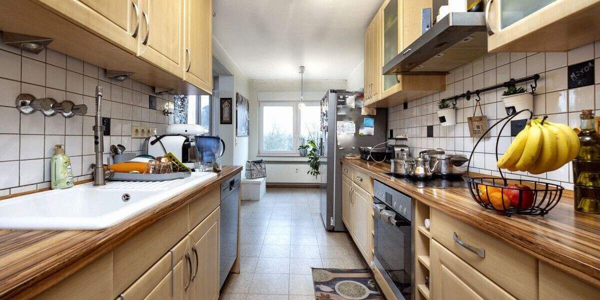 Etagenwohnung Meerbusch Büderich - 4 Zimmer, 93 m&sup2;, 340.000&euro; | Angebot:25708224