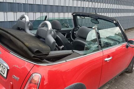 Mini One Cabrio 100.000 km 2.900 &euro; Wuppertal 42111