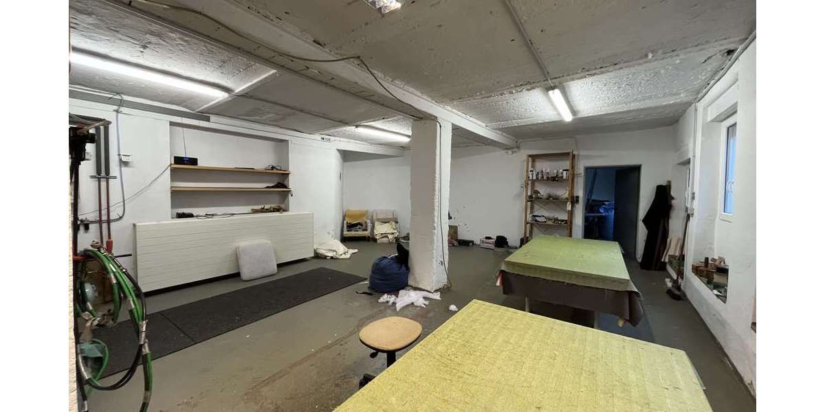 Etagenwohnung Düsseldorf Bilk - 12 Zimmer, 318 m&sup2;, 595.000&euro; | Angebot:26197775