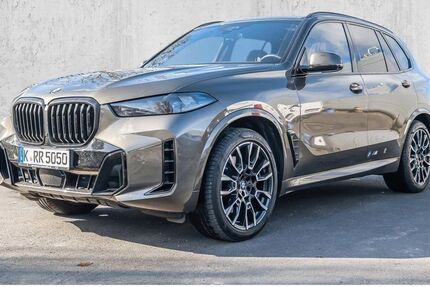BMW X5 30.400 km 73.990 &euro; Köln-West 50858