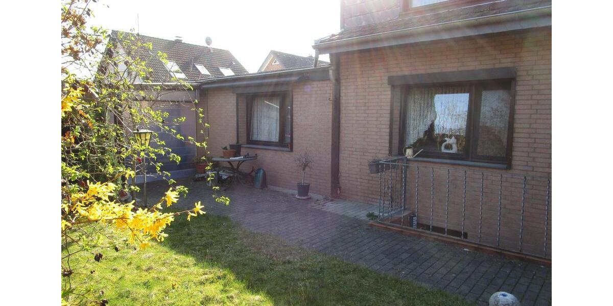 Einfamilienhaus Düsseldorf Stadtbezirk 5 - 6 Zimmer, 130 m&sup2;, 520.000&euro; | Angebot:26024434