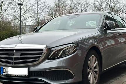 Mercedes-Benz E 200 74.000 km 26.500 &euro; Kaarst 41564
