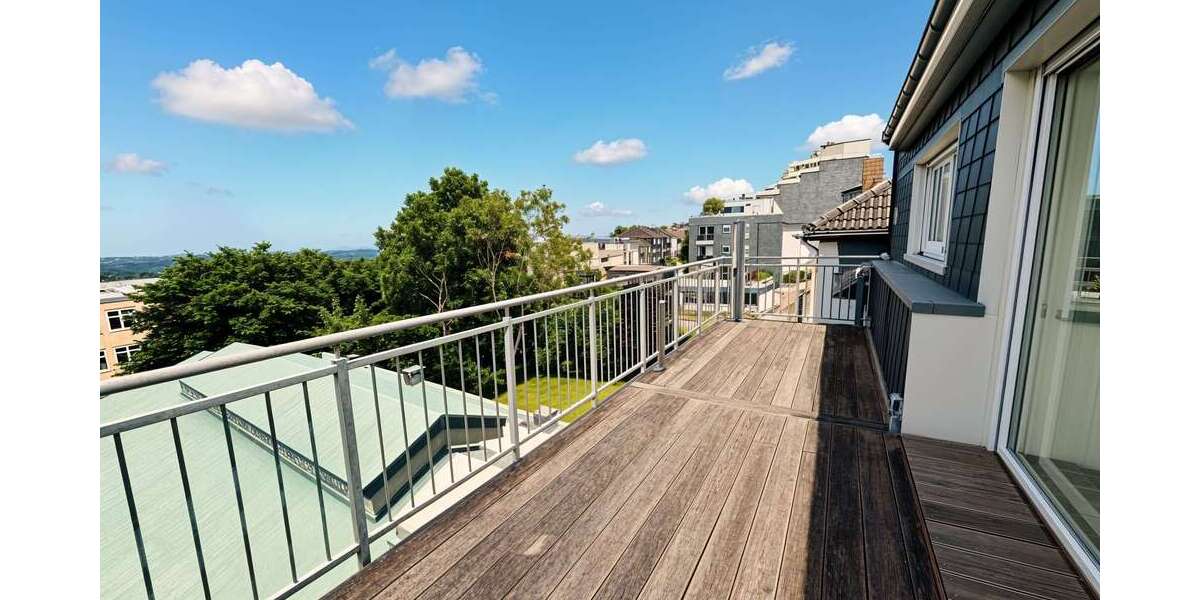 Einfamilienhaus Remscheid - 12 Zimmer, 500 m&sup2;, 875.000&euro; | Angebot:25958046