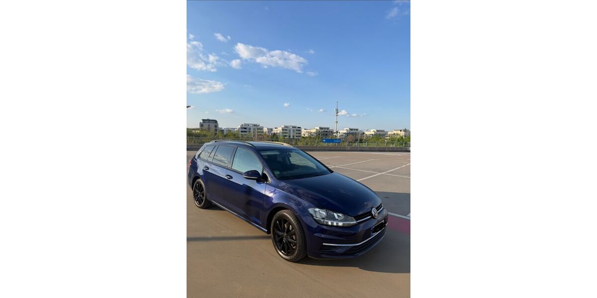 VW Golf 95.879 km 15.900 &euro; köln 51061