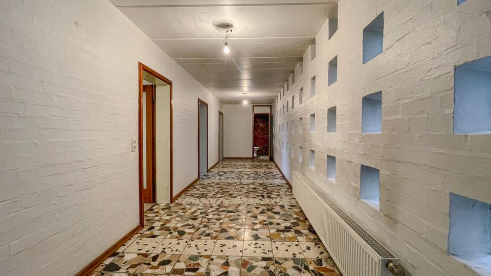 Einfamilienhaus Bergisch Gladbach Alt-Frankenforst - 8 Zimmer, 200 m&sup2;, 600.000&euro; | Angebot:27301292