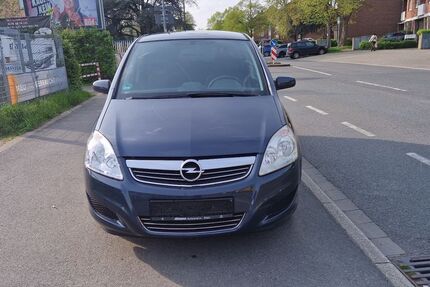 Opel Zafira 145.691 km 5.700 &euro; Düsseldorf 40549