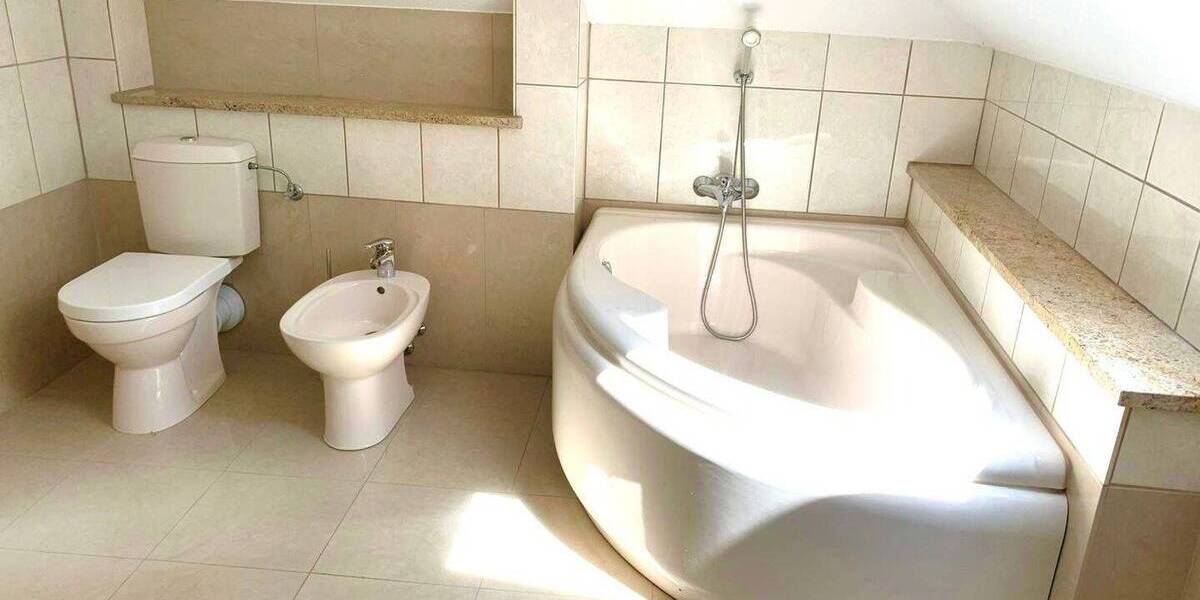 Einfamilienhaus Korschenbroich - 8 Zimmer, 236 m&sup2;, 628.500&euro; | Angebot:25970740