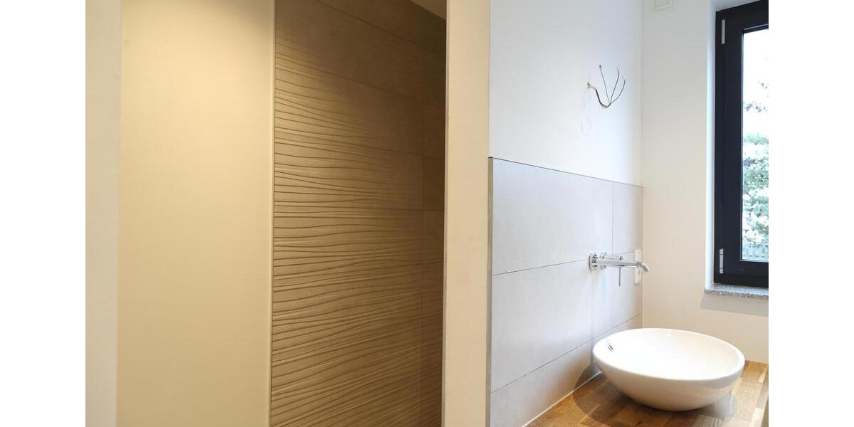 Doppelhaushälfte Meerbusch - 5 Zimmer, 205 m&sup2;, 2.800&euro; | Angebot:25905974