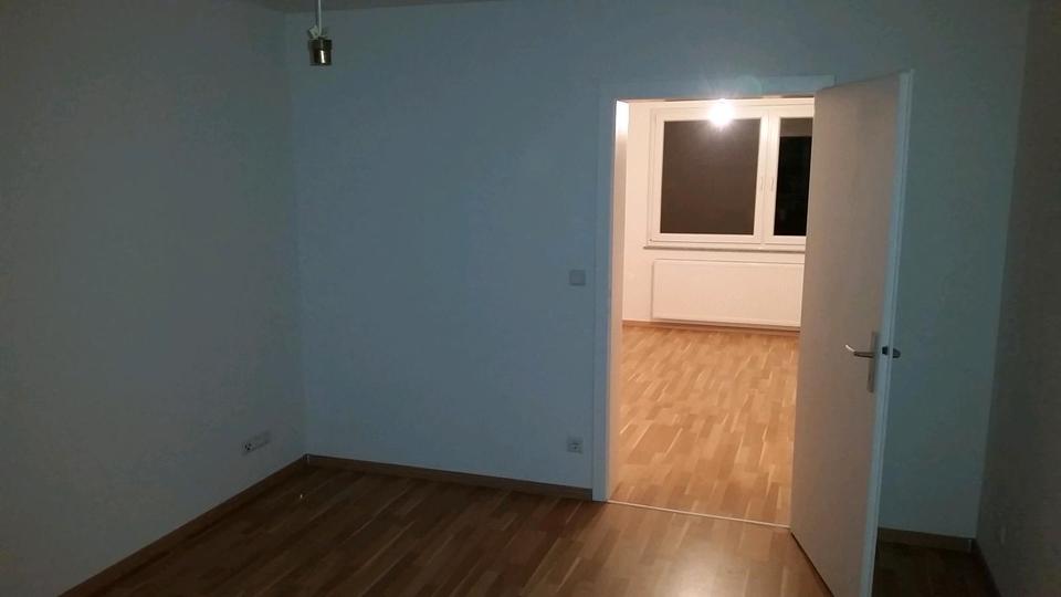 Etagenwohnung Remscheid Gemarkung Bergisch Born - 1 Zimmer, 50 m&sup2;, 130.000&euro; | Angebot:26775341
