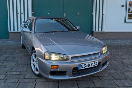 Nissan Skyline 169.700 km 28.990 &euro; Hückeswagen 42499