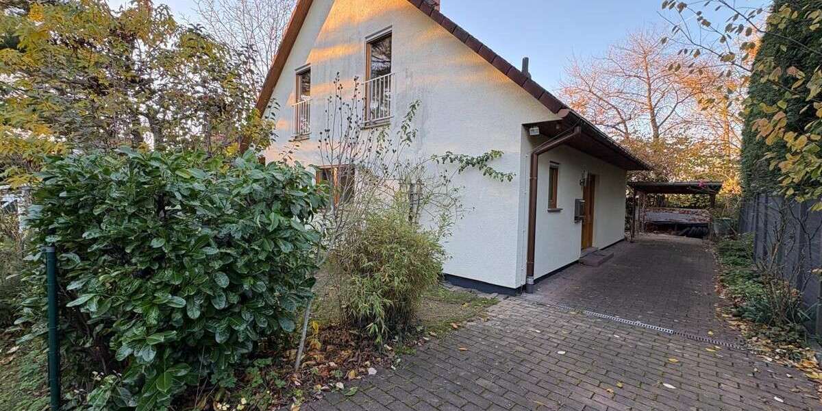 Einfamilienhaus Bergisch Gladbach Paffrath - 6 Zimmer, 147 m&sup2;, 699.000&euro; | Angebot:21138012