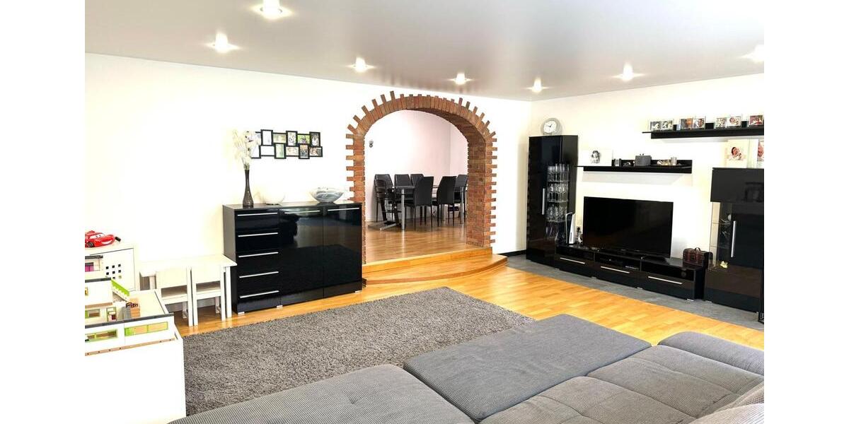 Einfamilienhaus Erkrath - 8 Zimmer, 228 m&sup2;, 599.000&euro; | Angebot:24310026