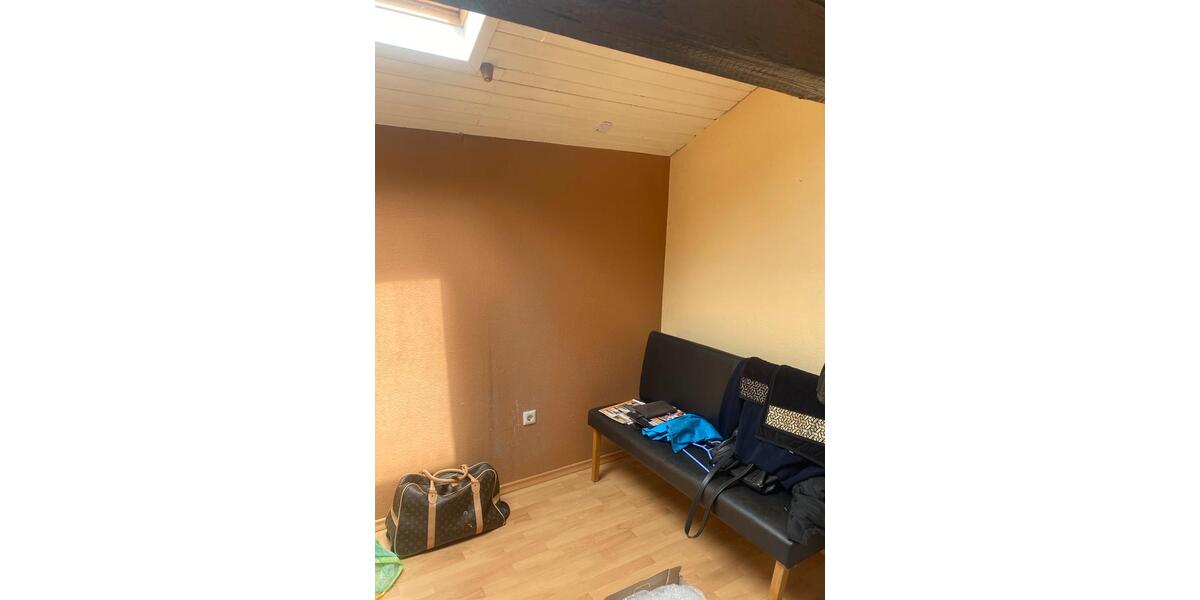 Reihenhaus Bergisch Gladbach - 5 Zimmer, 120 m&sup2;, 315.000&euro; | Angebot:26778721