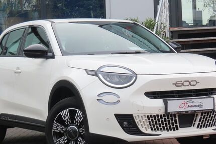 Fiat 600 23.437 km 19.900 &euro; Neuss 41469