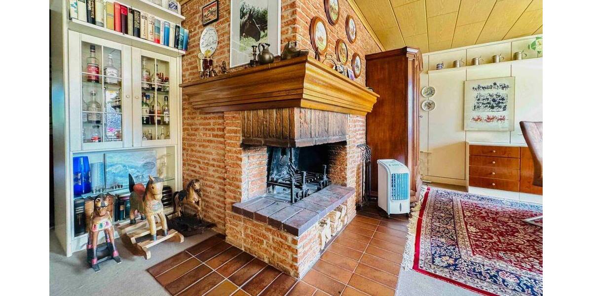 Etagenwohnung Neuss Rosellen - 2 Zimmer, 79 m&sup2;, 240.000&euro; | Angebot:26229587