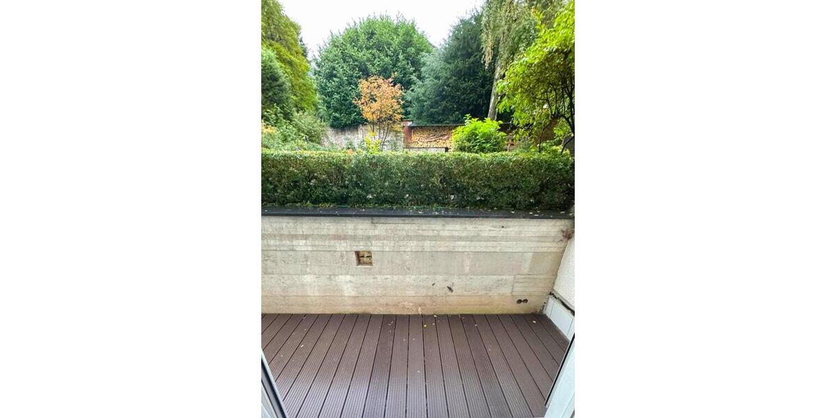 Köln, mitten drin - trotzdem absolut ruhig außergewöhnliche 2- bis 3-Zimmer Wohnung, ca. 100 m² große Terrasse und Stellplatz - Terrassenwohnung Köln Innenstadt | Angebot:26664145