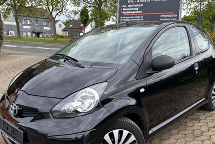 Toyota Aygo (X) 146.822 km 2.900 &euro; Velbert 42551