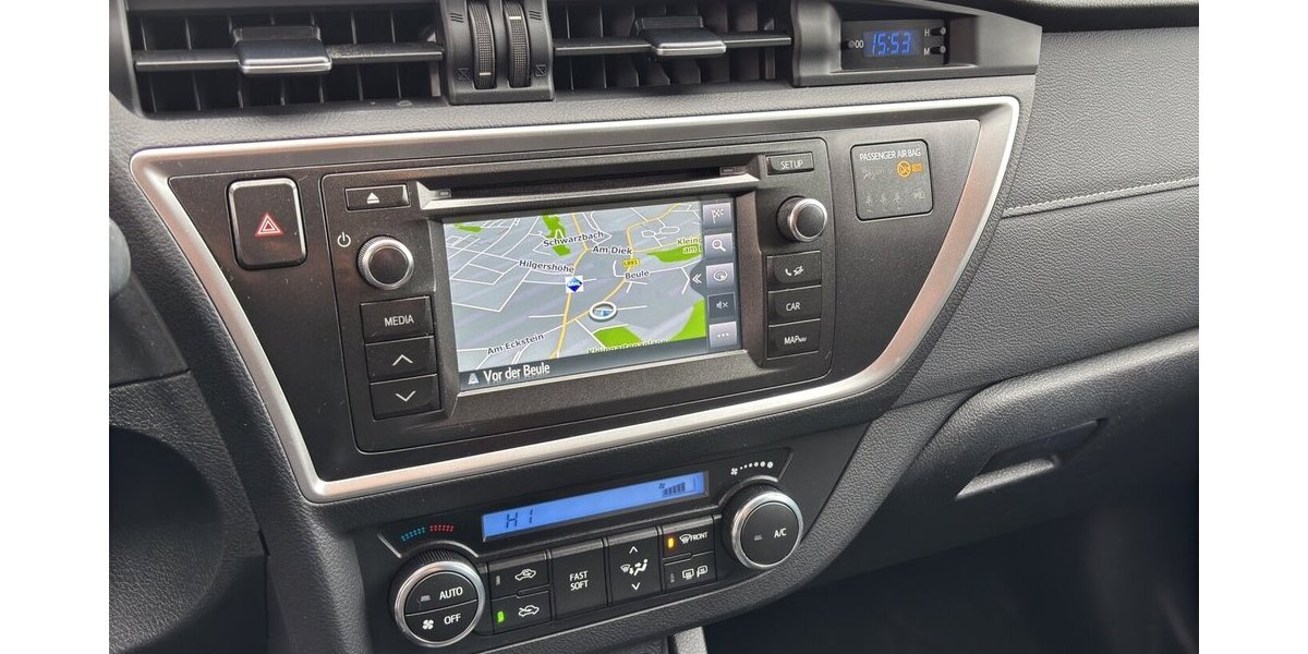 Toyota Auris Edition Klima Navi Kamera 132.068 km 8.800 &euro; Wuppertal 42327