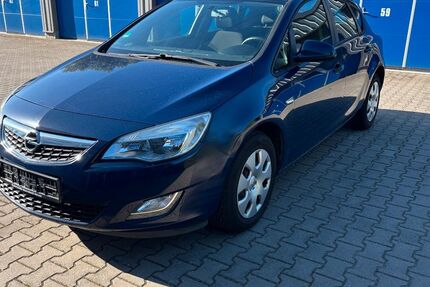Opel Astra 130.000 km 4.900 &euro; Neuss 41462