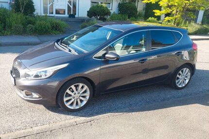 Kia ceed / Ceed 141.000 km 6.300 &euro; Schwelm 58332
