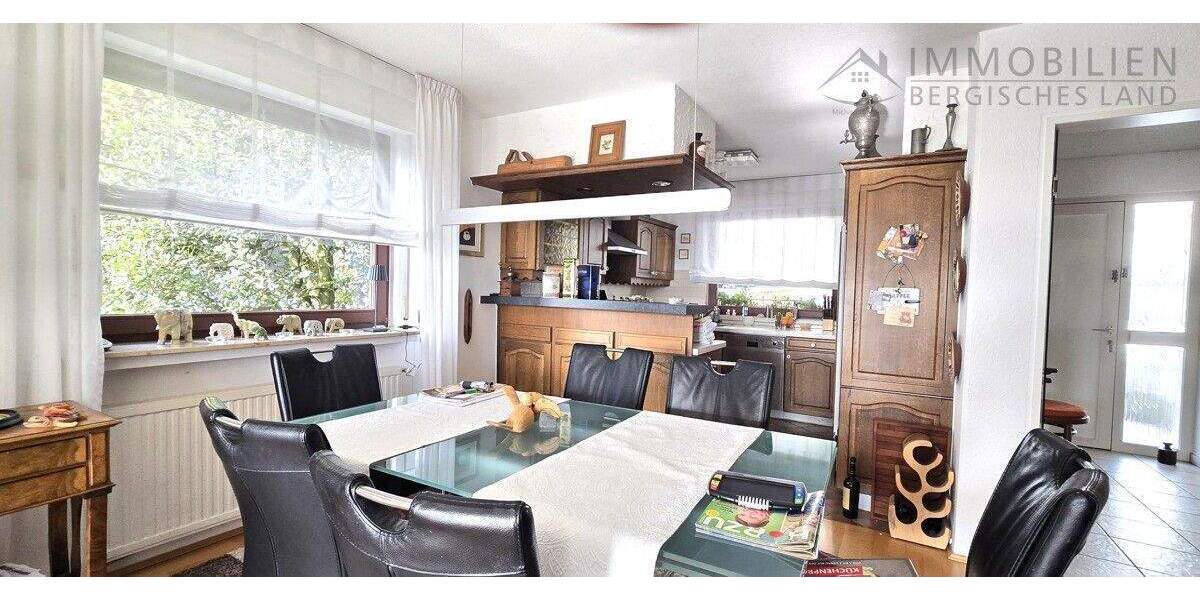 Reihenendhaus Hückeswagen Wiehagen - 5 Zimmer, 156 m&sup2;, 329.000&euro; | Angebot:25675575