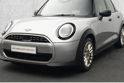 Mini Cooper C 6.835 km 28.872 &euro; Köln-West 50858