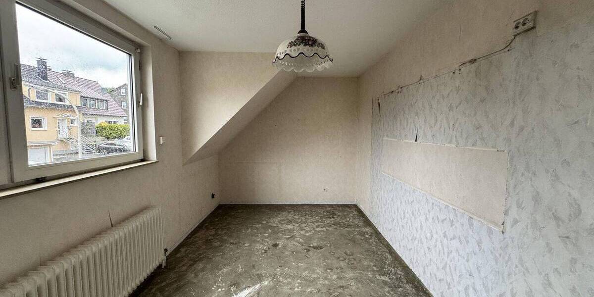 Mehrfamilienhaus, Wohnhaus Schwelm - 8 Zimmer, 232 m&sup2;, 487.000&euro; | Angebot:26787486