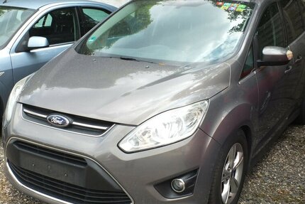 Ford C-Max CHAMPIONS EDITION 7-SITZER NAVI KLIMAAUTOMAT 114.214 km 3.000 &euro; Köln 50858