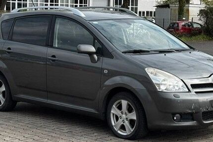 Toyota Corolla Verso 240.341 km 3.750 &euro; Wuppertal 42389