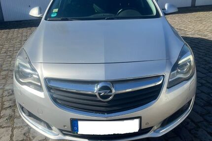 Opel Insignia 219.000 km 6.700 &euro; Düsseldorf 40597