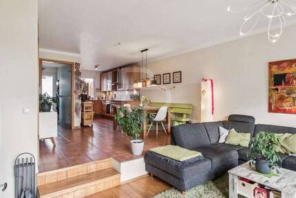 Haus Köln Dünnwald - 6 Zimmer, 130 m&sup2;, 499.000&euro; | Angebot:26205602