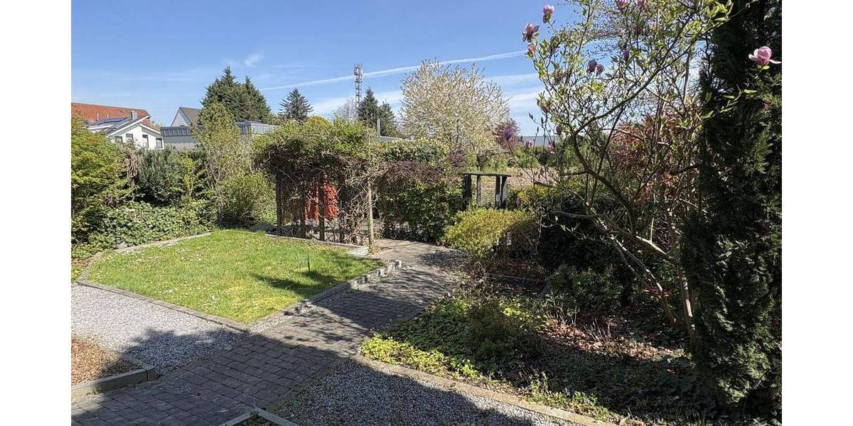 Etagenwohnung Korschenbroich Kleinenbroich - 3 Zimmer, 95 m&sup2;, 298.000&euro; | Angebot:26219868