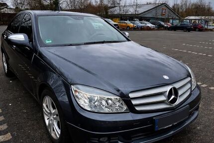 Mercedes-Benz C 180 195.000 km 6.850 &euro; Bergisch Gladbach 51469
