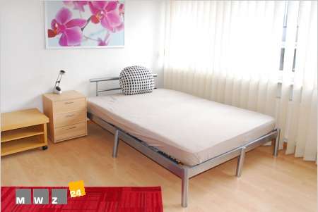 Zimmer Düsseldorf Stadtmitte - 1 Zimmer, 910&euro; | Angebot:26189114